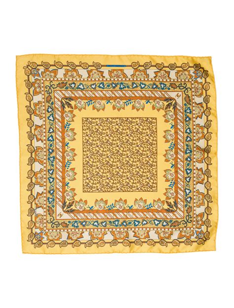 hermes pocket square cost